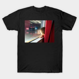 Traveling child T-Shirt